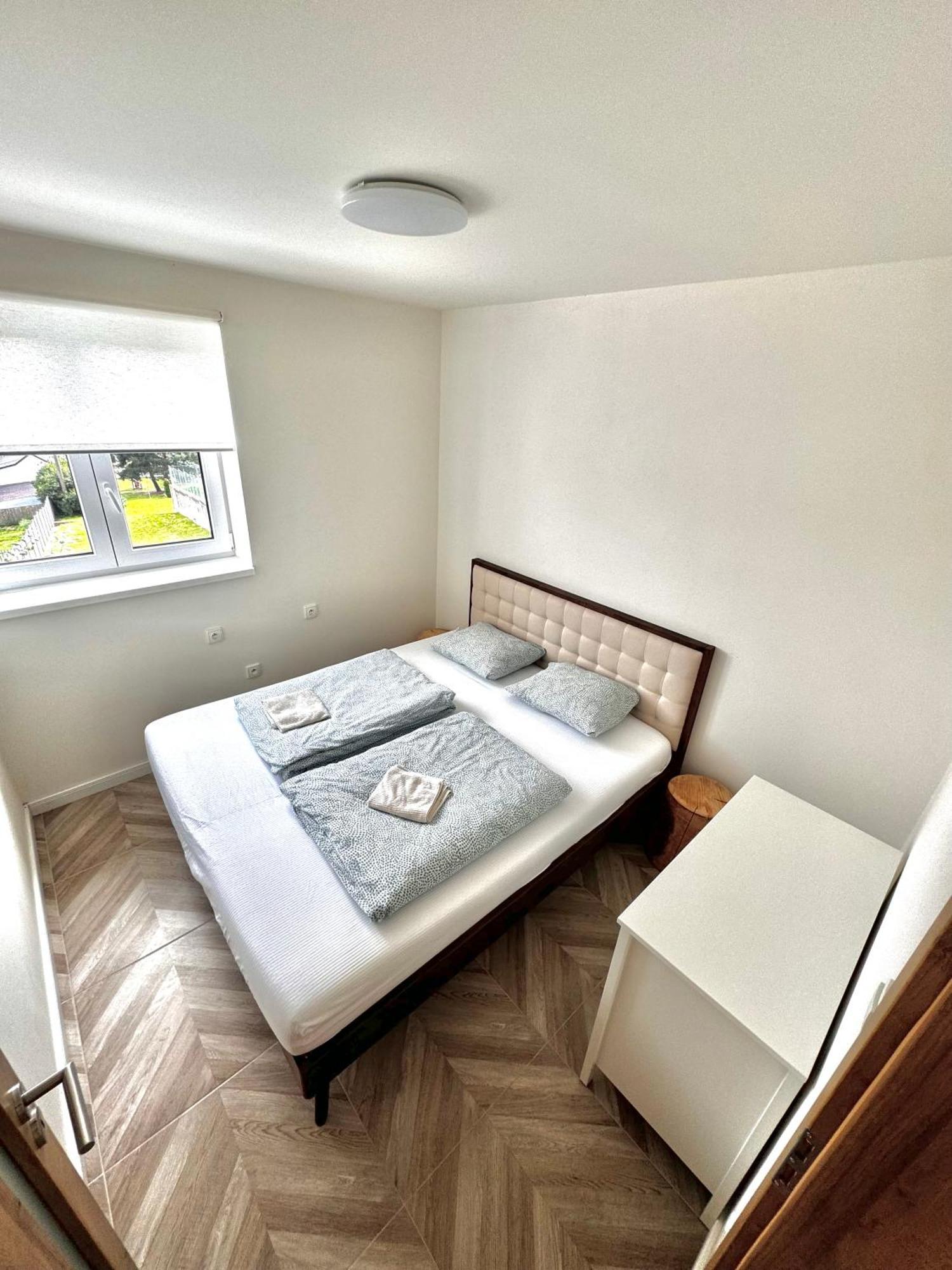 Kopr Apartment Přítluky Екстериор снимка